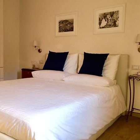 Solarium Achilles Apartment Giardini Naxos Exterior photo
